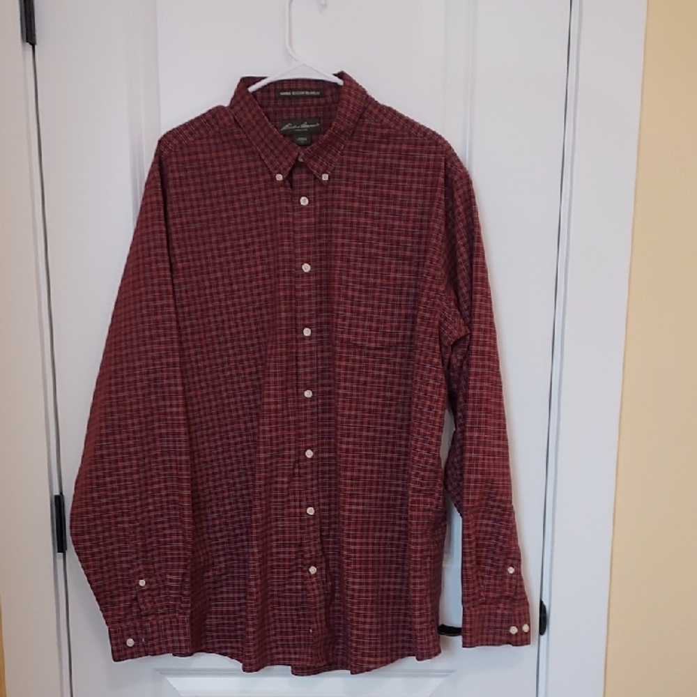 *Eddie Bauer Men's Burgundy Red with Black and Cream Checkered Shirt Size TXL